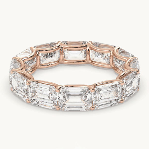 raudono aukso vestuvinis žiedas - deimantinė juostelė su stačiakampio formos (emerald cut) deimantais