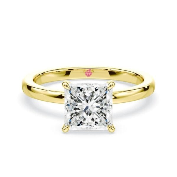 Klasikinis sužadėtuvių žiedas su deimantu iš geltono aukso - princess cut