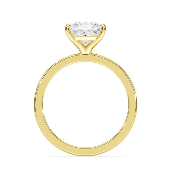 Klasikinis sužadėtuvių žiedas su deimantu iš geltono aukso - princess cut