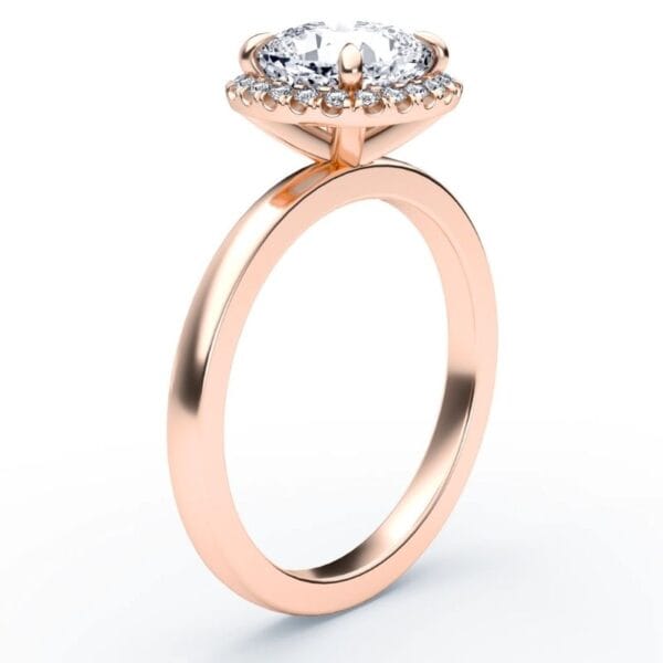 Klasikinis sužadėtuvių žiedas su deimantu ir halo juostele iš raudono aukso - cushion cut