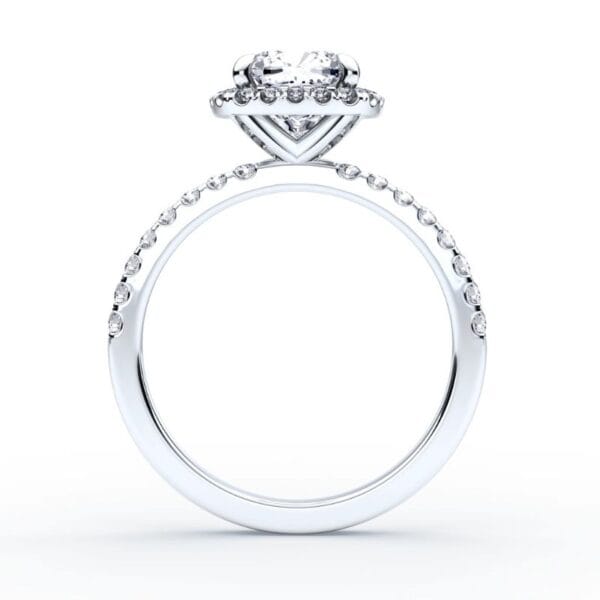 Modernus sužadėtuvių žiedas su deimantais ir halo juostele iš balto aukso arba platinos - cushion cut