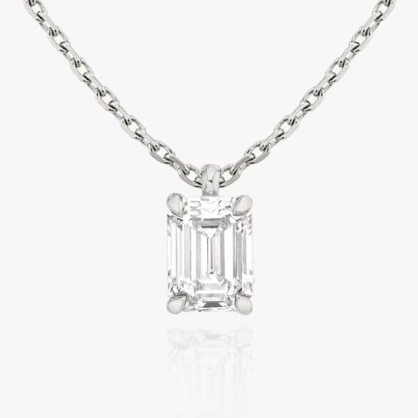 Klasikinis pakabukas su stačiakampio formos deimantu iš balto aukso arba platinos